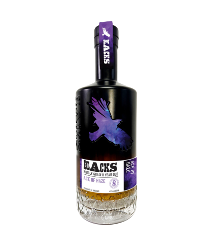 Botella de Blacks 8Y Ace of Haze IPA Cask, whisky