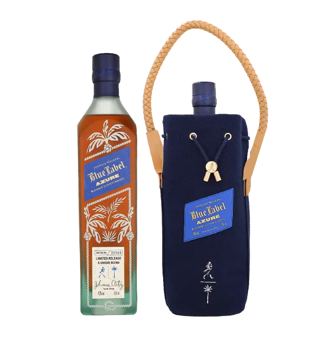 Fles blended Scotch van Johnnie Walker, op voorraad bij slijterij t Bockje in Bathmen