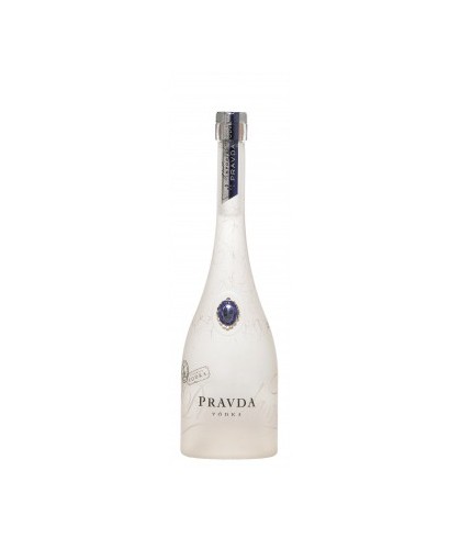 Fles Pravda Vodka, wodka, op voorraad bij slijterij t Bockje in Bathmen