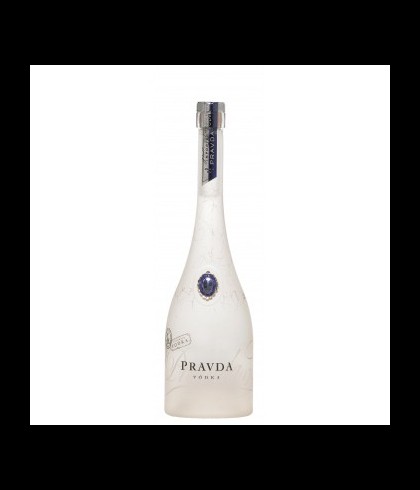 Fles Pravda Vodka, wodka, op voorraad bij slijterij t Bockje in Bathmen