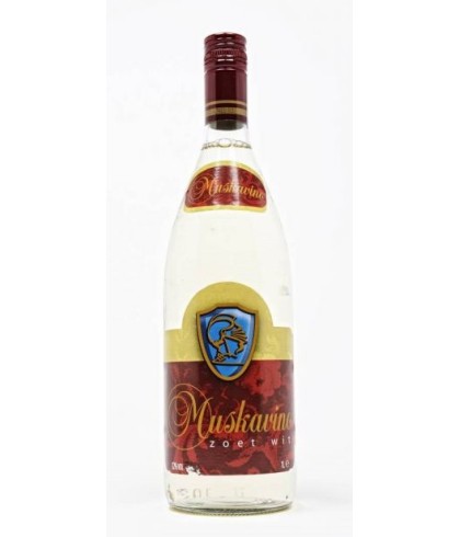 Fles Muskavino Zoete Wijn, wijn bij slijterij t Bockje in Bathmen