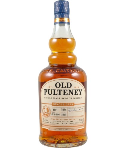 Fles Old Pulteney 2012 Single Cask, Schotse Highland single malt uit Wick, op voorraad bij slijterij ’t Bockje in Bathmen