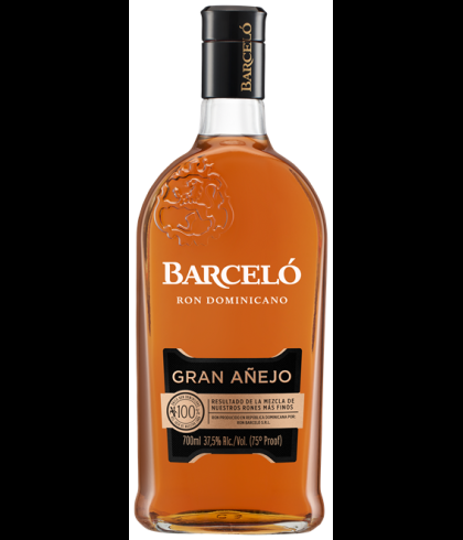Fles Barceló Gran Añejo, rum, bij slijterij t Bockje in Bathmen