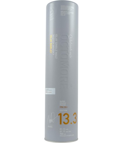 Fles Octomore 13.3, zwaar geturfde Islay single malt, op voorraad bij slijterij t Bockje in Bathmen