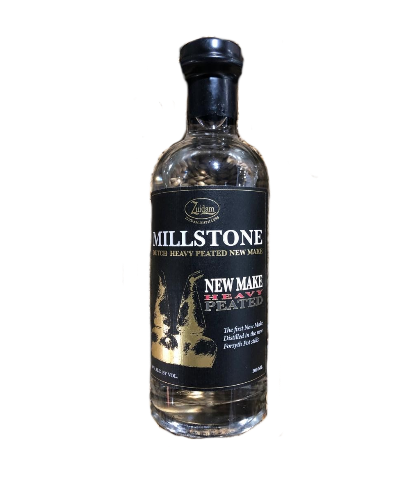 Fles New Make Heavy Peated Millstone, Nederlandse whisky van Zuidam Distillers, op voorraad bij slijterij t Bockje in Bathmen