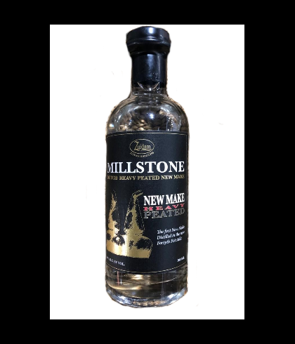 Fles New Make Heavy Peated Millstone, Nederlandse whisky van Zuidam Distillers, op voorraad bij slijterij t Bockje in Bathmen