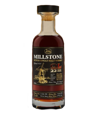 Fles Millstone 22 jaar oud Oloroso Special #24, Nederlandse whisky van Zuidam Distillers, op voorraad bij slijterij t Bockje in Bathmen